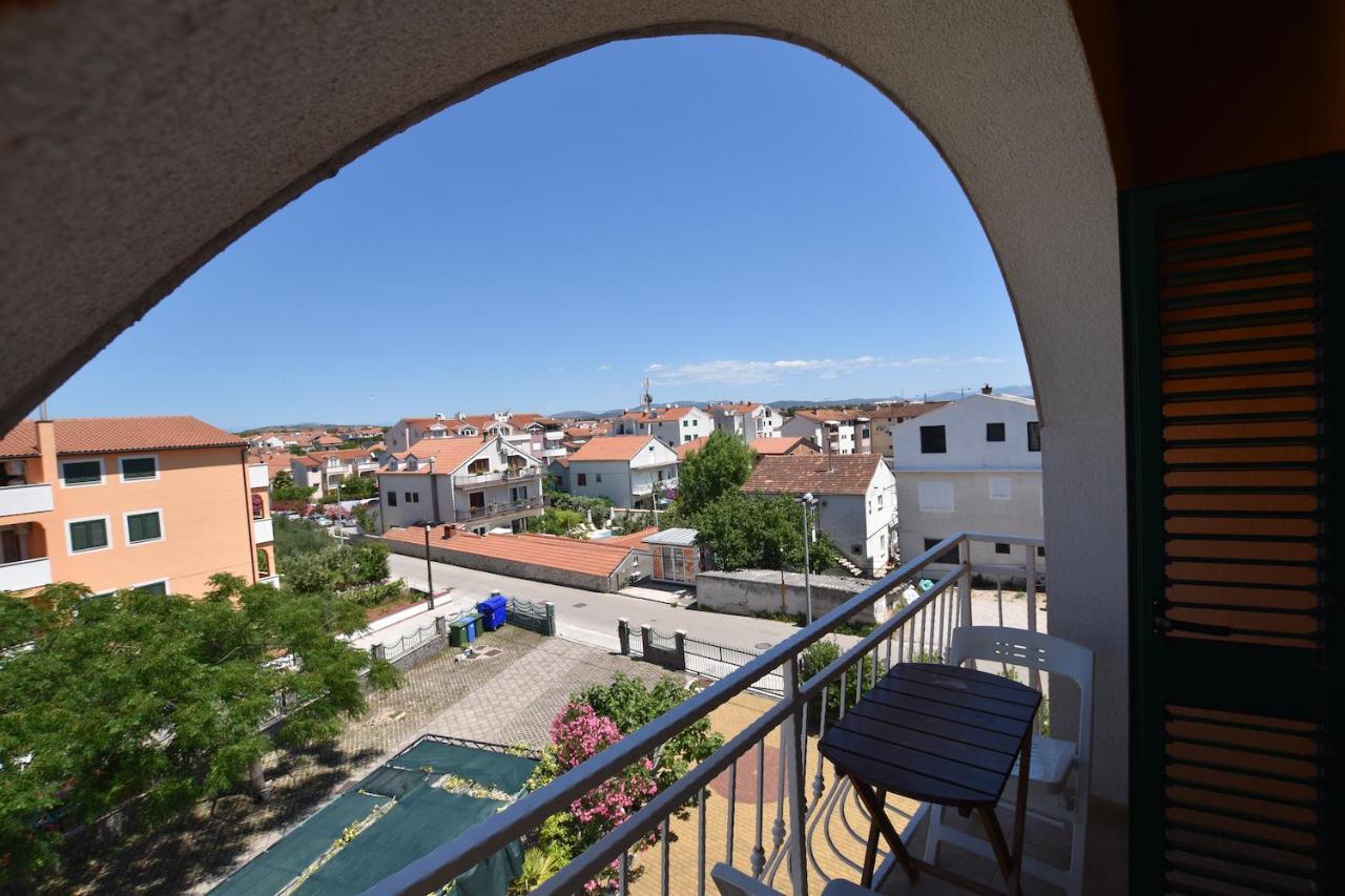 Pansion Hrga Hotel Vodice Eksteriør billede