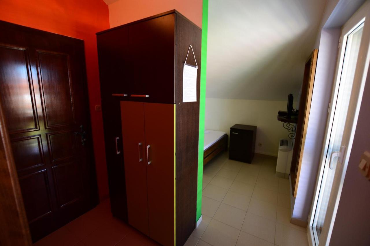 Pansion Hrga Hotel Vodice Eksteriør billede
