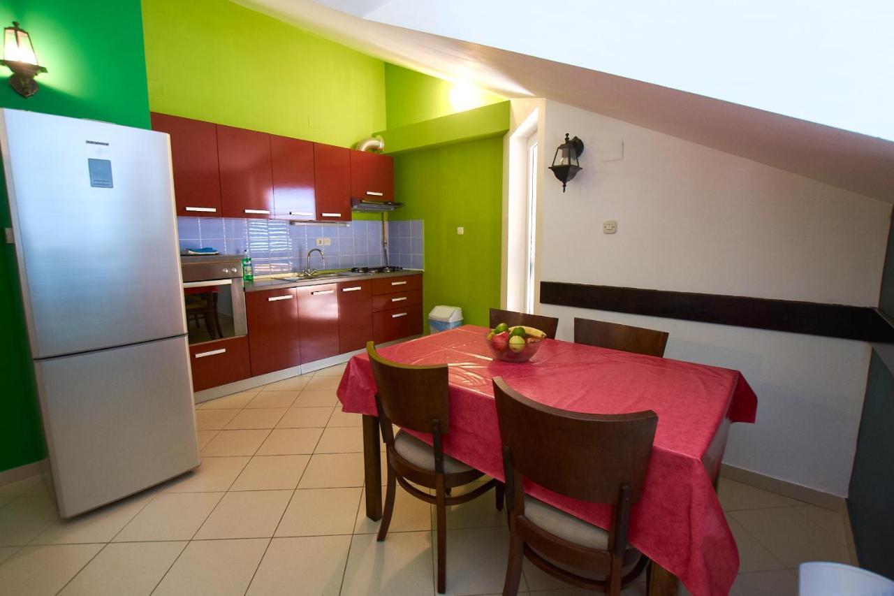 Pansion Hrga Hotel Vodice Eksteriør billede