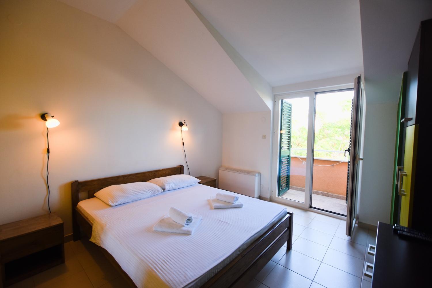 Pansion Hrga Hotel Vodice Eksteriør billede