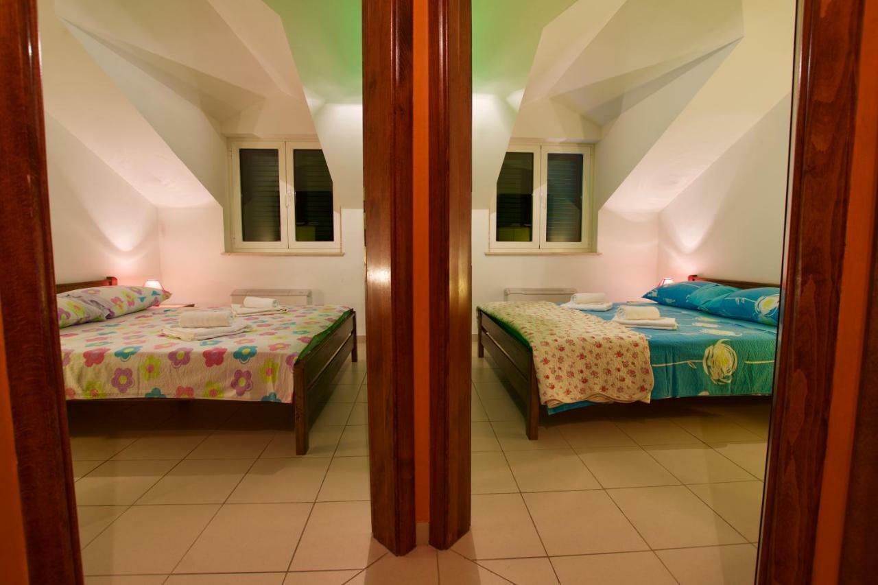 Pansion Hrga Hotel Vodice Eksteriør billede