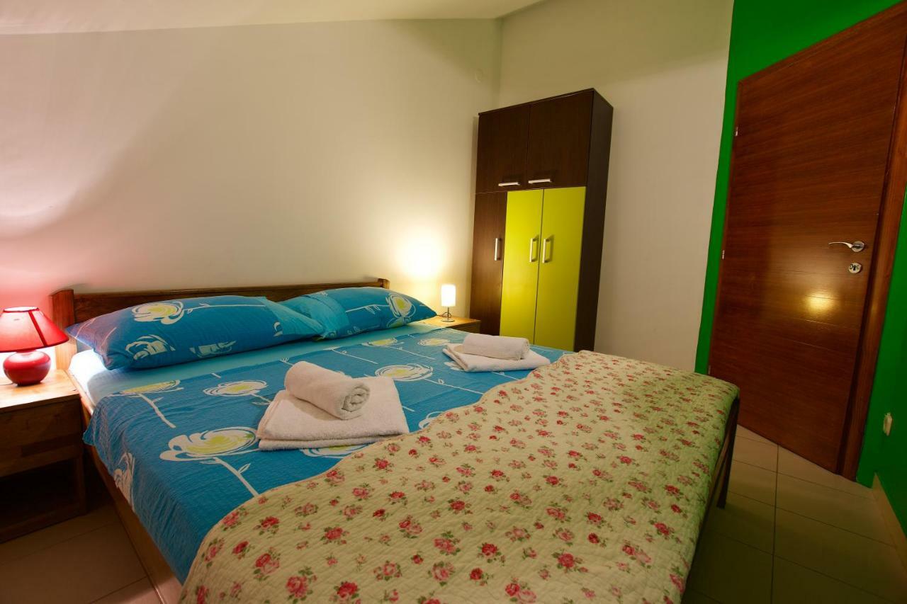 Pansion Hrga Hotel Vodice Eksteriør billede