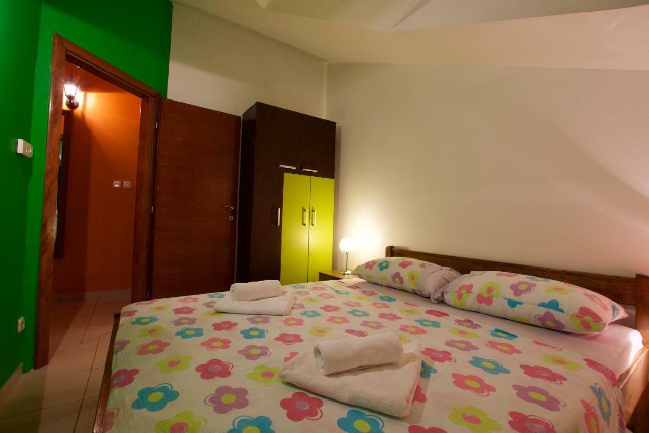 Pansion Hrga Hotel Vodice Eksteriør billede