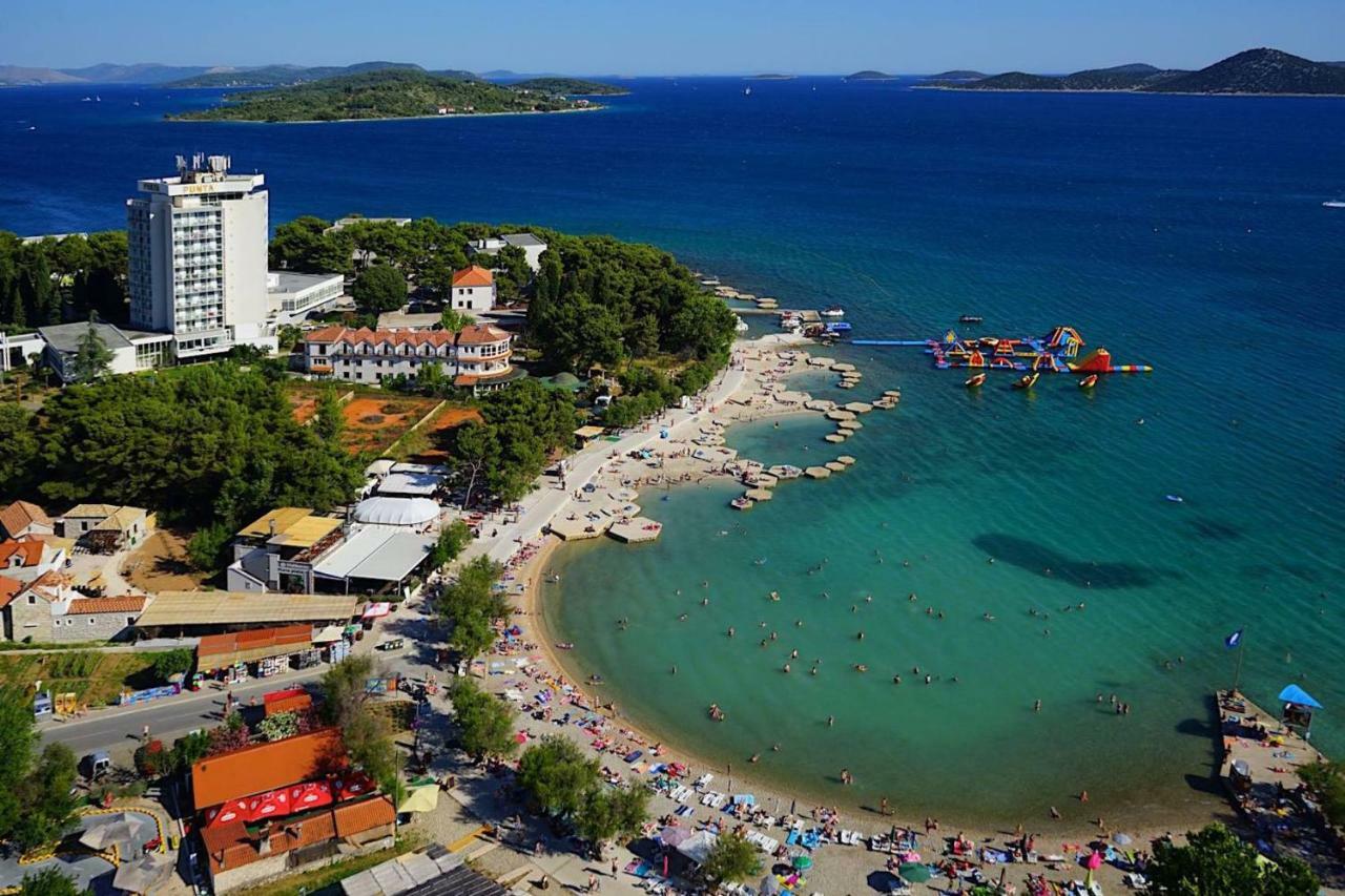Pansion Hrga Hotel Vodice Eksteriør billede